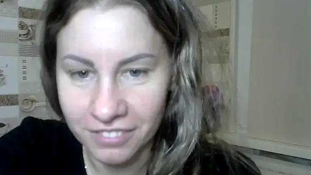 Snapshot of TherestlessKitty chatting on 12-13-24, 09:57 TherestlessKitty online show from 12-13-24, 09:57