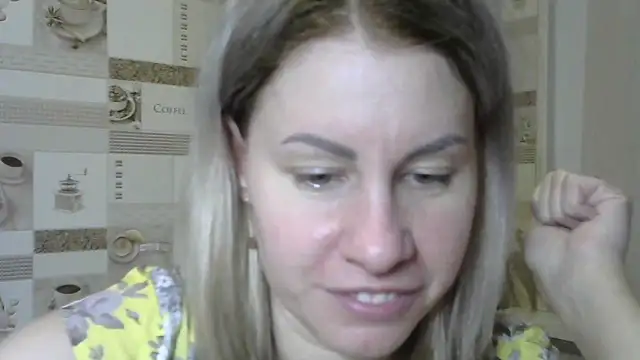 Snapshot of TherestlessKitty chatting on 12-24-24, 09:06 TherestlessKitty online show from 12-24-24, 09:06