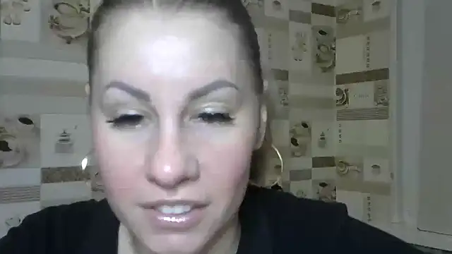 Snapshot of TherestlessKitty chatting on 02-08-25, 08:20 TherestlessKitty online show from 02-08-25, 08:20