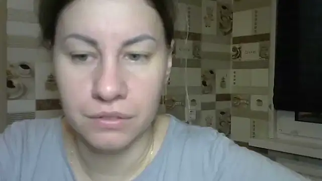 TherestlessKitty online show from 09-28-25, 06:19