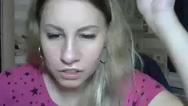 Snapshot of TherestlessKitty chatting on 10-10-25, 06:56 TherestlessKitty online show from 10-10-25, 06:56