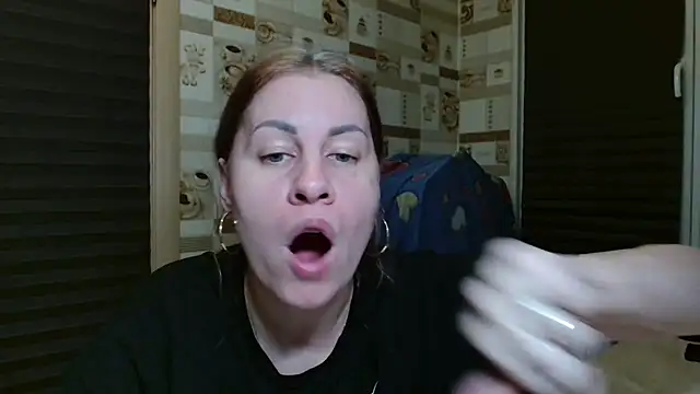 Snapshot of TherestlessKitty chatting on 07-09-26, 10:25 TherestlessKitty online show from 07-09-26, 10:25