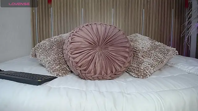 Tayzon Foxxx online show from 03-25-26, 08:26