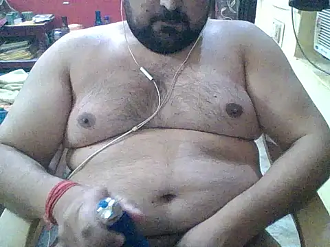 ARYANAVAILABLE online show from 11-06-25, 07:59