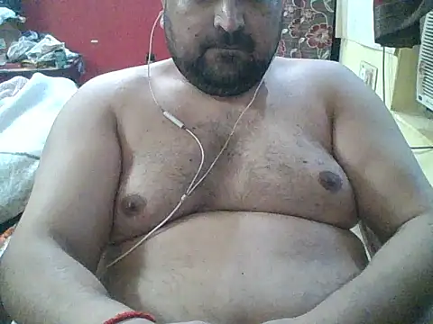 Snapshot of ARYANAVAILABLE chatting on 07-15-26, 12:27 ARYANAVAILABLE online show from 07-15-26, 12:27