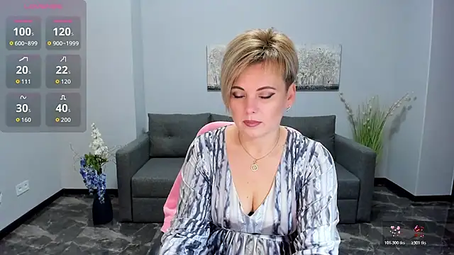 Julia Wilsone online show from 12-02-25, 06:41