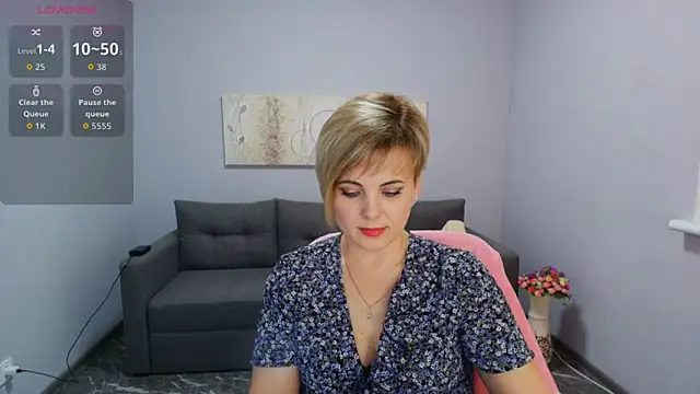 Julia Wilsone online show from 02-05-26, 01:27