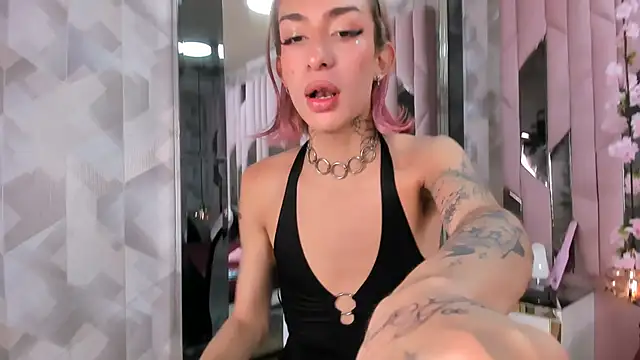 MadisonWood01 online show from 02-20-25, 01:51