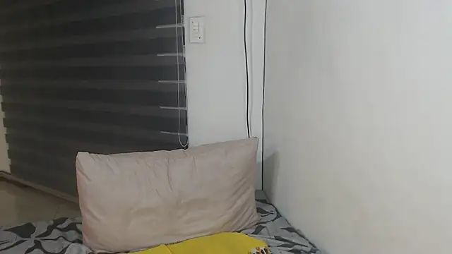 bustytitsxxx online show from 03-17-25, 05:27