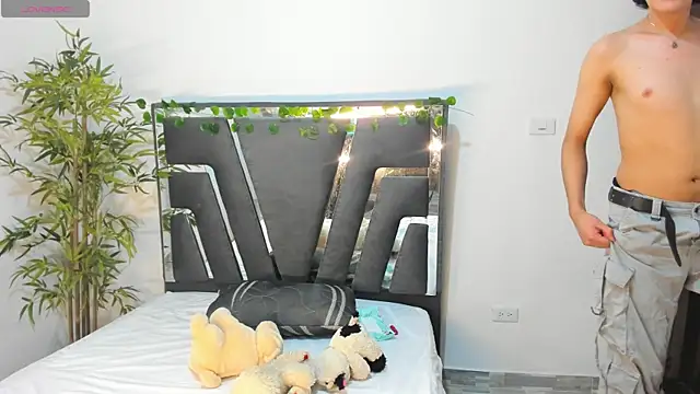 Snapshot of Black_Rose2 chatting on 02-01-25, 11:43 Black Rose2 online show from 02-01-25, 11:43