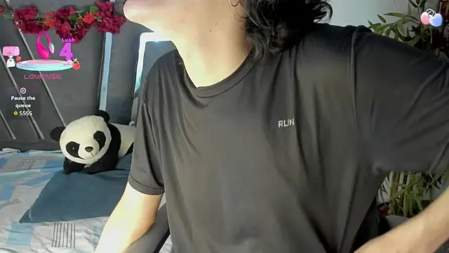 Snapshot of Black_Rose2 chatting on 10-04-25, 11:41 Black Rose2 online show from 10-04-25, 11:41