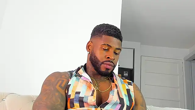 Makonneen online show from 11-18-25, 05:34