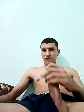 Snapshot of Rogersmit2 chatting on 01-30-25, 03:22 Rogersmit2 online show from 01-30-25, 03:22