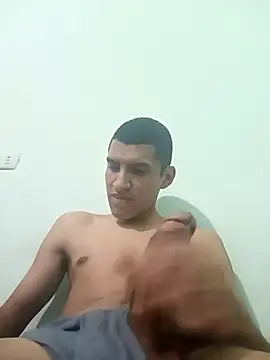 Snapshot of Rogersmit2 chatting on 02-27-25, 03:14 Rogersmit2 online show from 02-27-25, 03:14