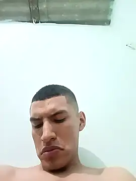 Snapshot of Rogersmit2 chatting on 11-01-25, 03:19 Rogersmit2 online show from 11-01-25, 03:19