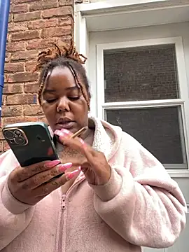 Goddess Nafeesha online show from 10-15-25, 07:36