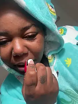 Goddess Nafeesha online show from 12-18-25, 08:09