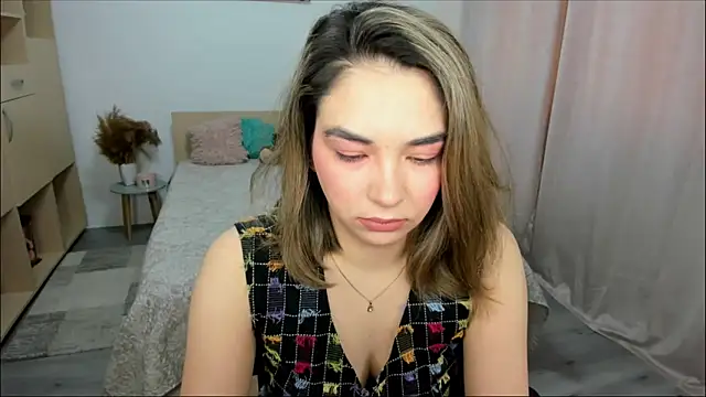 Alexa Dolly12 online show from 03-16-26, 06:50