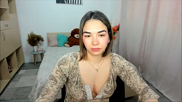 Alexa Dolly12 online show from 04-10-26, 08:08