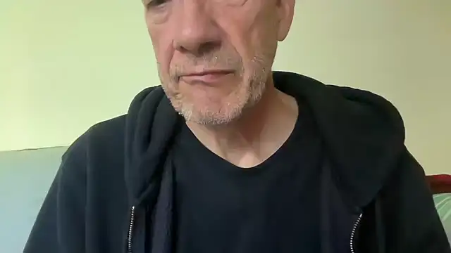 Snapshot of tauromolo chatting on 07-06-26, 04:53 tauromolo online show from 07-06-26, 04:53