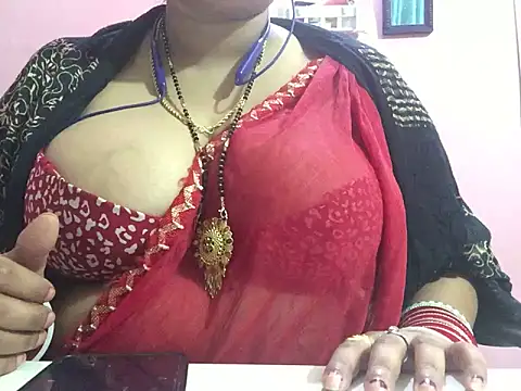 Snapshot of Desi_bhabhiii chatting on 12-15-24, 09:24 Desi bhabhiii online show from 12-15-24, 09:24