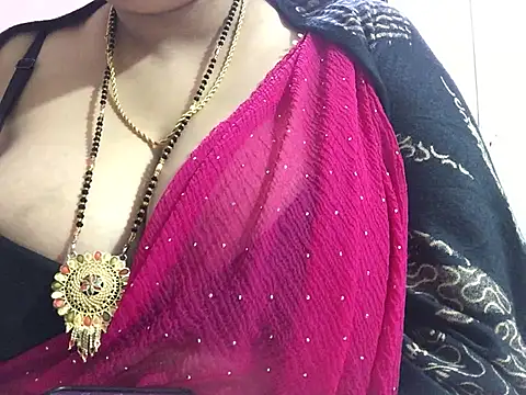 Snapshot of Desi_bhabhiii chatting on 01-08-25, 08:38 Desi bhabhiii online show from 01-08-25, 08:38