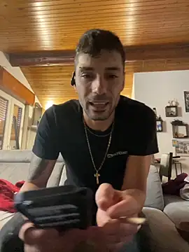 Snapshot of fisicato chatting on 10-11-25, 12:15 fisicato online show from 10-11-25, 12:15