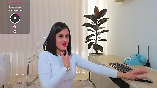 Snapshot of Alice_milf_ chatting on 03-13-26, 12:01 Alice milf online show from 03-13-26, 12:01