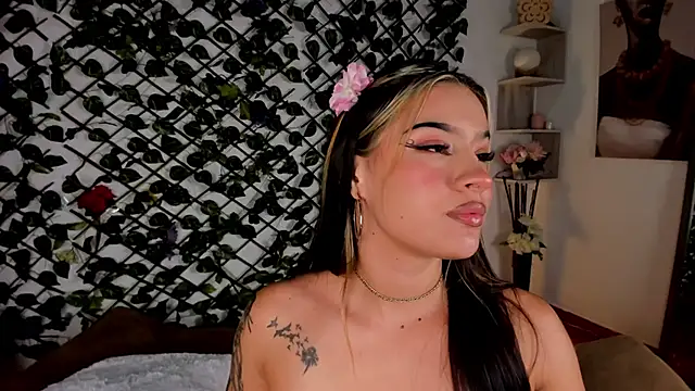 melody cute10 online show from 02-17-25, 04:48