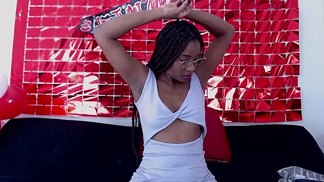 tiffany gomez9 online show from 02-17-25, 09:19