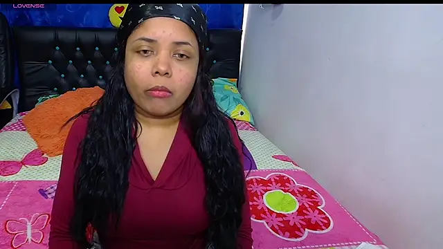 Snapshot of Melikasweetz chatting on 05-26-26, 04:36 Melikasweetz online show from 05-26-26, 04:36