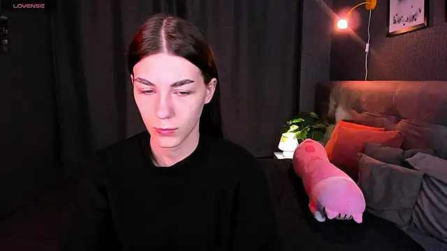 toooyour online show from 10-24-25, 09:55