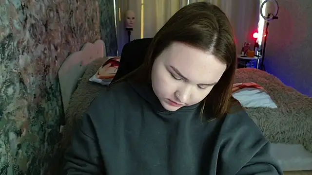 Jenny Fox online show from 11-06-25, 08:48