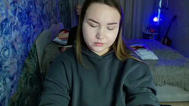 Jenny Fox online show from 11-07-25, 08:25