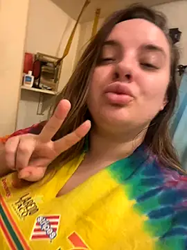 Snapshot of lairarose chatting on 12-03-24, 05:45 lairarose online show from 12-03-24, 05:45