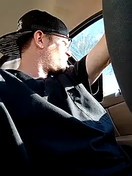 Snapshot of crazycam619 chatting on 12-15-25, 10:25 crazycam619 online show from 12-15-25, 10:25