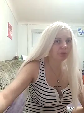 Snapshot of Adele_Lily chatting on 03-15-26, 09:21 Adele Lily online show from 03-15-26, 09:21