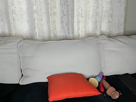 Snapshot of Mamii_water chatting on 01-11-26, 08:52 Mamii water online show from 01-11-26, 08:52