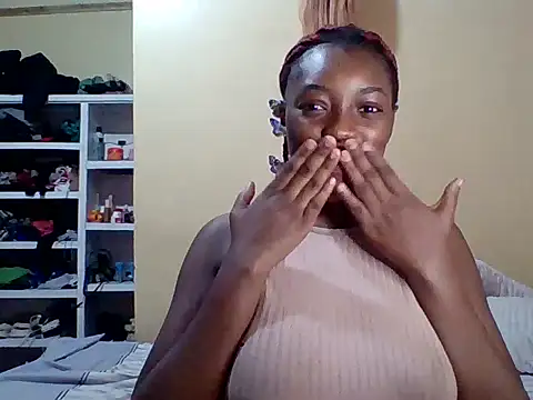 Zara Twilight online show from 12-03-25, 12:07