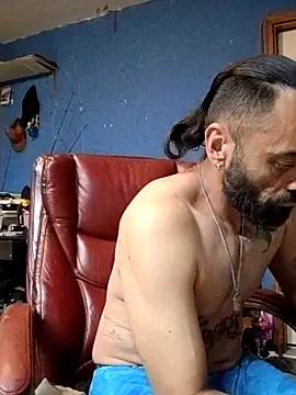 C8L3U online show from 03-04-26, 06:52