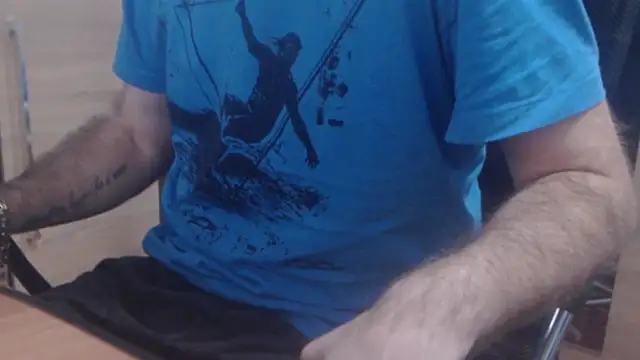 Snapshot of uncutguy01 chatting on 01-10-25, 01:52 uncutguy01 online show from 01-10-25, 01:52