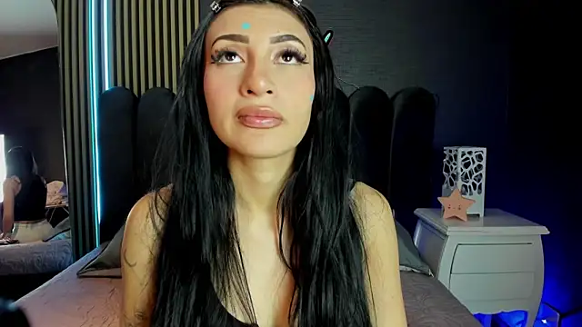 Nicolette ks  online show from 05-20-26, 04:29