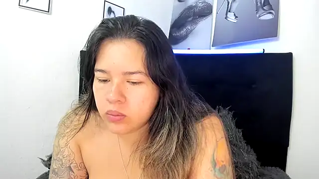 LinaBrowm online show from 07-22-26, 01:25
