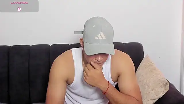 Snapshot of Iamdylan777 chatting on 03-09-26, 04:44 Iamdylan777 online show from 03-09-26, 04:44