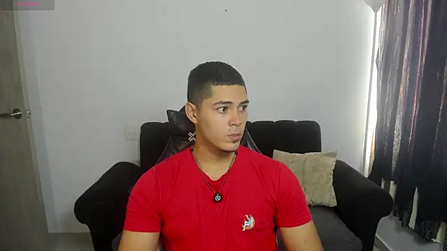 Snapshot of Iamdylan777 chatting on 04-04-26, 03:31 Iamdylan777 online show from 04-04-26, 03:31