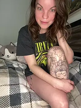 wildefaye online show from 03-23-25, 01:42