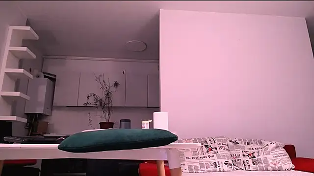 oxxxy    online show from 02-10-25, 05:03