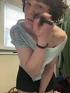 Snapshot of sum1betterthanmost chatting on 03-03-25, 06:22 sum1betterthanmost online show from 03-03-25, 06:22