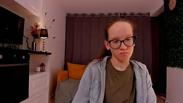 BettyBrowni online show from 02-22-25, 10:20