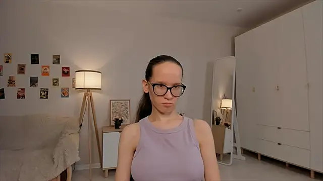 BettyBrowni online show from 03-10-25, 07:07